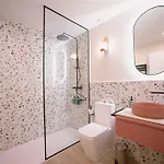 Park Loft. Ruzzafa. Apartment *