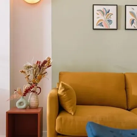 Park Loft. Ruzzafa. Daire *